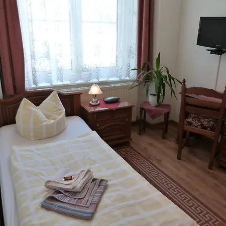 Pensión Landhaus Dargelin 2*