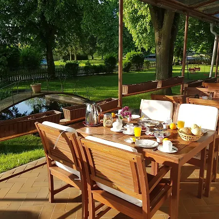 Landhaus Dargelin Pensión 2*