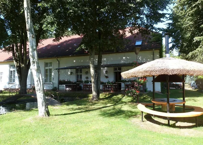 达格灵兰德宫酒店 招待所 2*